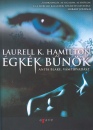 Laurell K. Hamilton - �gk�k b�n�k