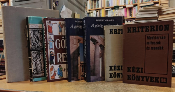 Szab� Gy�rgy, Vojtech Zamarovsky, Robert Graves, Trencs�nyi-Waldapfel Imre George Cox - 7 db M�tosz: Mediterr�n m�toszok �s mond�k; Eur�pai m�toszok �s mond�k; A g�r�g m�toszok 1-2. (I-II.); Istenek �s h�s�k a g�r�g-r�mai mondavil�gban; Mitol�gia; G�r�g reg�k