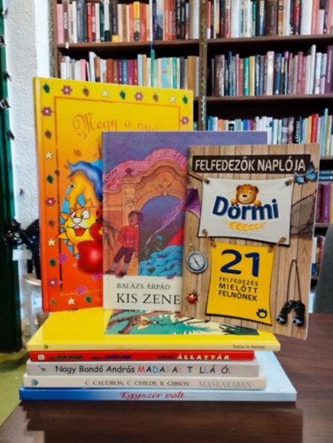Vida Kata , Flp Gyrgy-Radvn Simon, Nagy Band Andrs, Chris Caudron Balzs rpd (rajzolta), Bakay Dra (szerk.) - Gyerekknyv csomag 8 darabos KNYVMENT AJNLAT: Felfedezk naplja, Kis zenei bc, Megy a nyr, jn a tl, Samu s bartai, Klns llattr, Madarak tollrl, Maskarban, Egyszer volt...