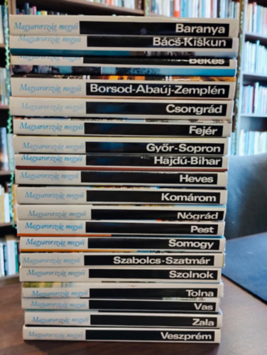 Magyarország megyéi könyvcsomag 19 darabos KÖNYVMENTŐ AJÁNLAT: Baranya, Bács- Kiskun, Békés, Borsod- Abaúj- Zemplén, Csongrád, Fejér, Győr-Sopron, Hajdú- Bihar, Heves, Komárom, Nógrád, Pest, Somogy, Szabolcs- Szatmár, Szolnok, Toln