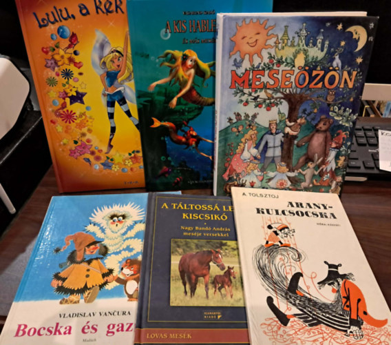 A. Tolsztoj, Nagy Band� Andr�s Vladislav Vancura - 6 db-os mesek�nyv K�NYVMENT� AJ�NLAT: A kis hable�ny �s m�s mes�k, Mese�z�n, Bocska �s gazd�ja, Aranykulcsocska, A t�ltoss� lett kiscsik�, Lulu, a k�k t�nd�r