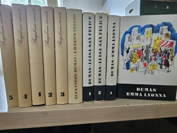 Alexandre Dumas - Dumas könyvcsomag: Bragelonne vicomte I-V.+ Luisa Felice I-II.+ Emma Lyonna I-II.+ A három testőr