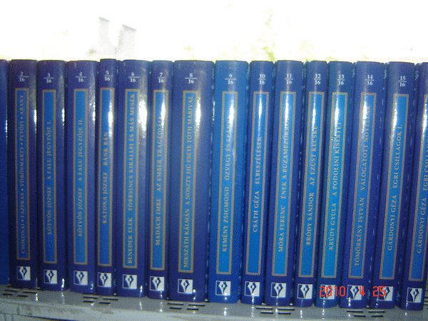 SZERZ� Miksz�th K�lm�n - Cholnoky L�szl� - G�rdonyi G�za - Br�dy S�ndor - M�ra Ferenc - Arany J�nos - Heltai G�sp�r - Cs�th G�za - A Magyar Irodalom Remekei - (9 k�tet) : A Noszty fi� esete T�th Marival - Bertalan �jszak�ja - Egri Csillagok I-II. - Az ez�st kecske - �nek a b�zamez�kr�l - Buda hal�la/Bolond Ist�k - Sz�z fabula - Elbesz�l�sek