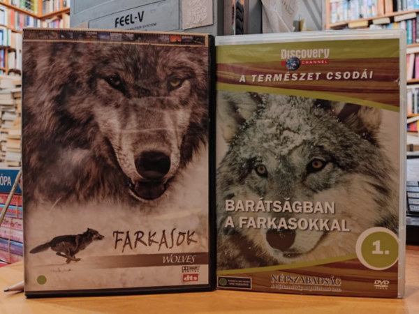 2 db term�szetfilm a farkasokr�l: Farkasok + Bar�ts�gban a farkasokkal (2 DVD)