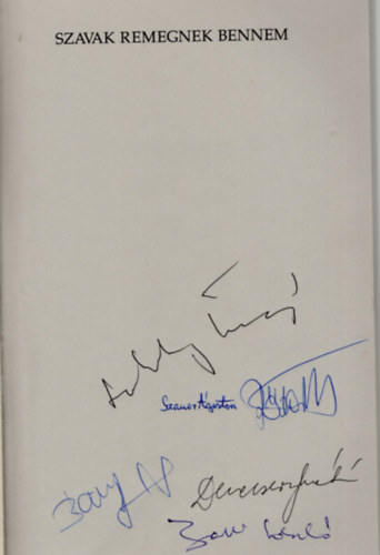 Szavak remegnek bennem - Vasi k�lt�k �j versei 1995- dedik�lt