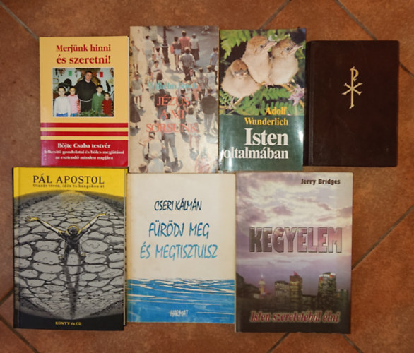 Wilhelm Busch, Adolf Wunderlich, Jerry Bridges, Cseri Kálmán Böjte Csaba - 6 db a keresztény vallással összefüggő könyv + ajándék Újszövetség: Merjünk hinni és szeretni!, Jézus a mi sorsunk, Isten oltalmában, Kegyelem - Isten szeretetéből élni, Fürödj meg és megtiisztulsz, Pál apostol (könyv + CD)+ Ú