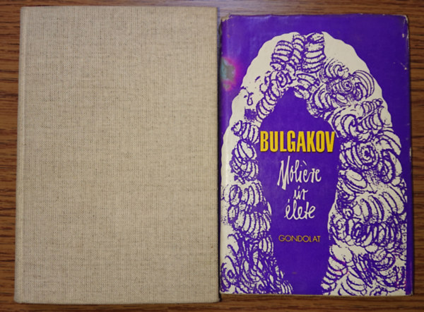 Mihail Bulgakov - 2 k�nyv Mihail Bulgakovt�l: A Mester �s Margarita + Moli�re �r �lete
