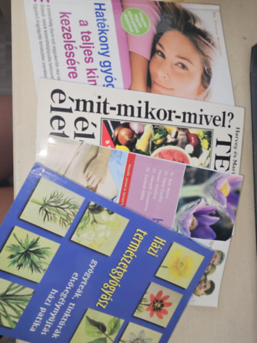 4db egészséges életmód kötet, KÖNYVMENTŐ AJÁNLAT: Hatékony gyógymódok teljes kimerültség kezelésére+ Testkontroll+ Homeopátia napjainkban+ Házi természetgyógyász