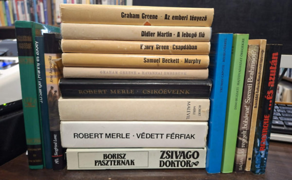 Henry Green, Francoise Sagan, Robert Merle, Erich Maria Remarque, Heinrich B�ll, Graham Greene, Samuel Beckett, Truman Capote, Dino Buzzati, J. D. Salinger, Siegfried Lenz, Didier Borisz Paszternak - 17db reg�ny,K�NYVMENT� AJ�NLAT: Zsivago doktor, Csapd�ban, J� reggelt, b�b�nat!-Szereti Brahmsot?, Csik��veink, V�dett f�rfiak, Malevil, ...�s azut�n, Katharina Blum elveszett tisztess�ge, Havannai ember�nk, Murphy, Hidegv�rrel, Hajt