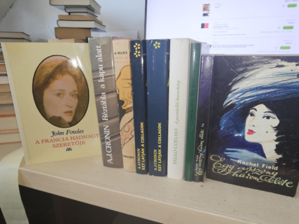 Pierre La Mure, A. J. Cronin, Cronin A.J., Paulo Coelho, Dino Buzzati, Rachel Field John Fowles - 7db klasszikus irodalom, 9 k�tetben, K�NYVMENT� AJ�NLAT: A francia hadnagy szeret�je+ Moulin Rouge+ R�zt�bla a kapu alatt+ Ezt l�tj�k a csillagok I-II+ A portobell�i boszork�ny+ Egy szerelem t�rt�nete+ Egy asszony h�rom �lete I-II