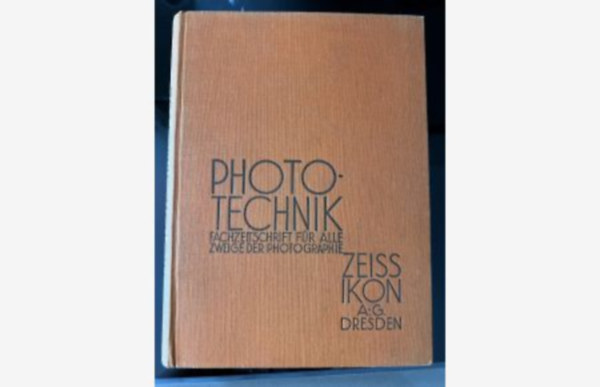Zeiss Ikon - Photo-Technik Jahrgang 1933/34.. (12 Hefte gebunden im Buch)