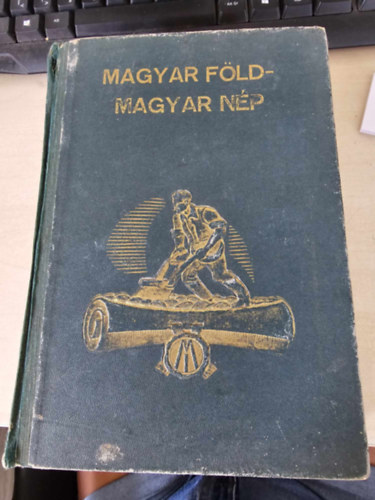 Csuka Zolt�n-�lvedi J�nos - Magyar f�ld-magyar n�p