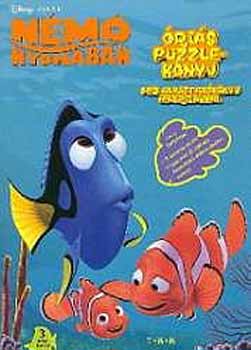 Walt Disney - N�m� nyom�ban - �ri�s puzzle-k�nyv