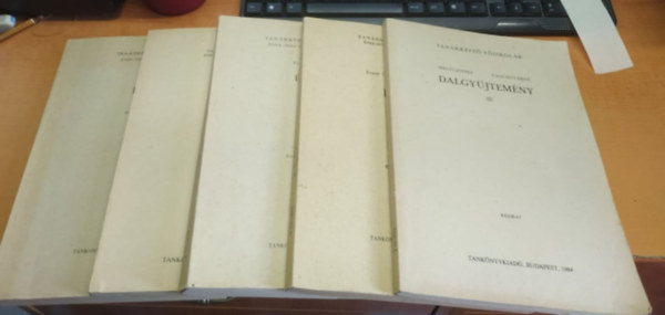 Kardos P�ln�, Frank Oszk�r, Monoki Lajos , Hegyi J�zsef- V�gi Istv�nn� G�bor �va (szerk.) - �nek II/A. + �nek II/B. + �nek III. + �nek IV. + Dalgy�jtem�ny III. (5 k�tet)