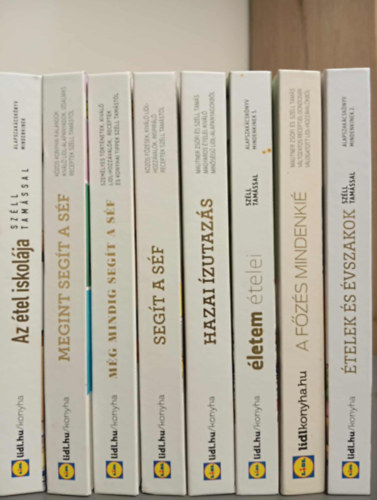 Lidl - Lidl konyha könyvcsomag (8 darab) Az étel iskolája; Segít a séf; Megint segít a séf; Még mindig segít a séf; Hazai ízutazás; Életem ételei; A főzés mindenkié; Ételek és évszakok