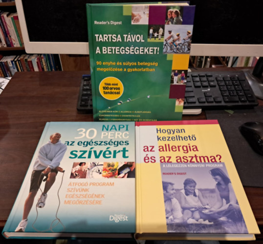 3 db-os Egszsggel kapcsolatos KNYVMENT AJNLAT: Tartsa tvol a betegsgeket!+Hogyan kezelhet az allergia s az asztma?+Napi 30 perc az egszsges szvrt
