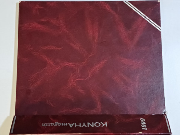 T�bb szerz� - Hagyom�nyos �s Mai Magyar Konyha magazin 1999.�vfolyam egybek�tve 12 sz�m