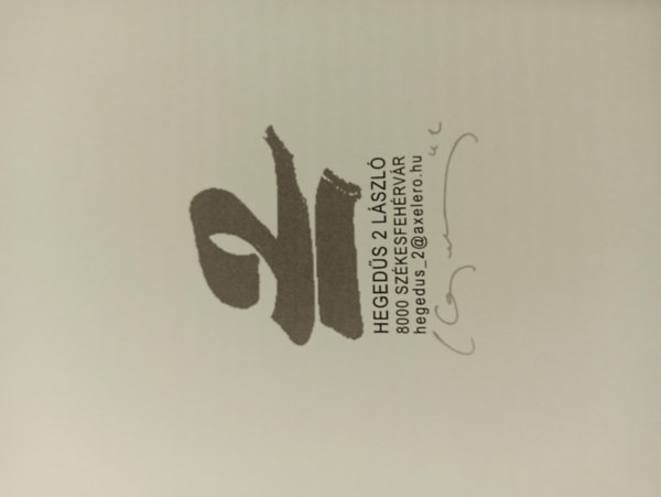 Esterh�zy P�ter - Heged�s foto