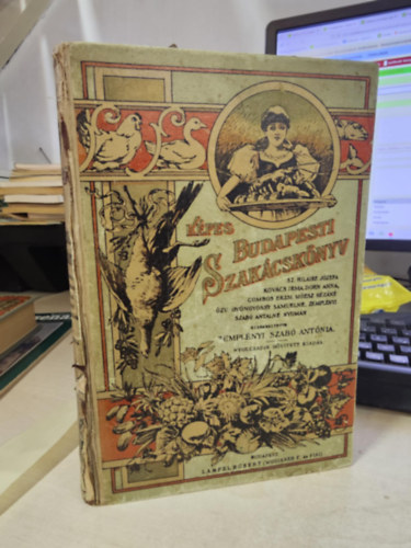 Sz. Hilaire Josefa - K�pes budapesti szak�csk�nyv