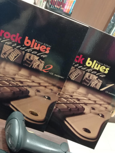 Bussy G�bor - ROCK BLUES GIT�RISKOLA 1-2. CD mell�klettel
