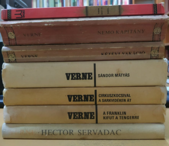 Verne Gyula  (Jules Verne) - 7 db Verne: A Franklin kifut a tengerre; Az arany meteor; Cirkuszkocsival a sarkvidken t; Hector Servadac; Ktvi vakci; Nemo kapitny; Sndor Mtys