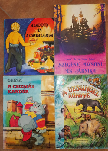 Grimm, Kipling Lázár Ervin - 4 klasszikus mesefüzet: Aladdin és a csodalámpa, Szegény Dzsoni és Árnika, A csizmás kandúr, A Dzsungel könyve
