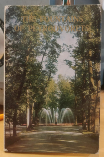 The Fountains of Petrodvorets (orosz-angol, 16 db k�peslap, karton bor�t�ban)