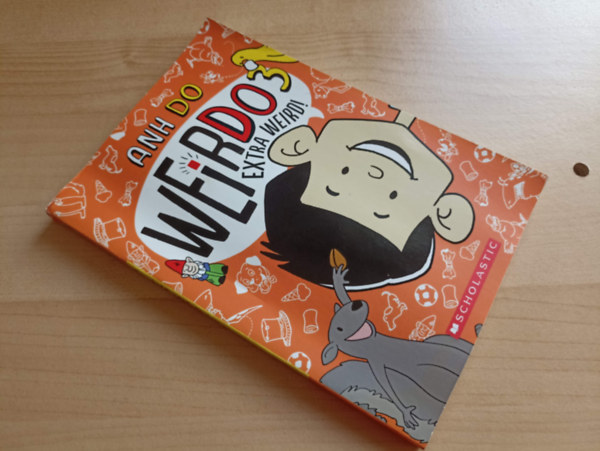 T�bb szerz� - WeirDo 3 Extra Weird