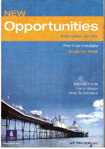 Michael Harris-David Mower-Anna Sikorzynska - New Opportunities - Pre-intermediate - Student's Book