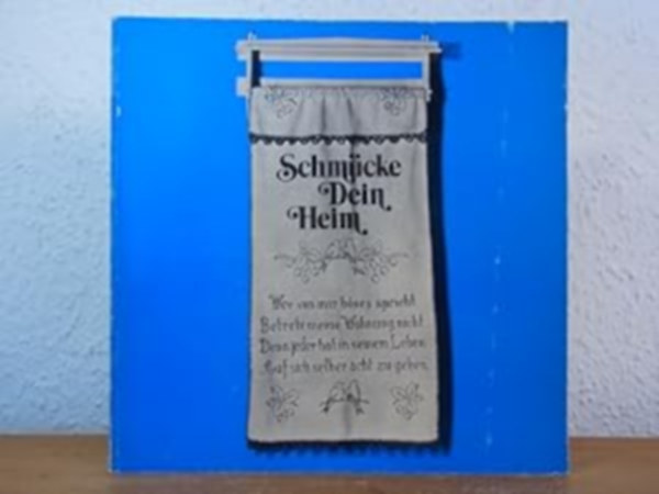Theo, Werner Meyer, Maria-Letizia Boscardin u. a.: Gantner - Schmcke Dein Heim. Schmcke Dein Heim. Fhrer durch das Museum fr Vlkerkunde und das Schweizerische Museum fr Volkskunde Basel. Ausstellung 1977/78 des Schweizerischen Museums fr Volkskunde zum populren Wandschmuck