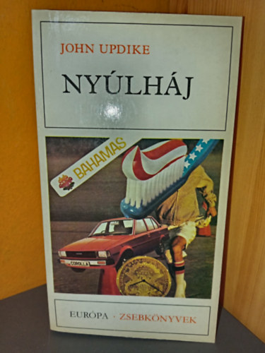 Osztovits Levente John Updike (szerk.), Göncz Árpád (ford.) - Nyúlháj (Rabbit Is Rich) - Európa Zsebkönyvek 273.