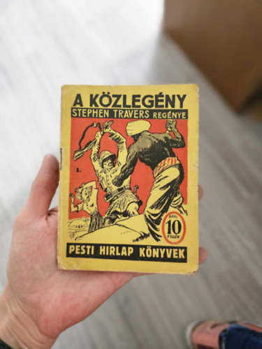 Stephen Travers - A közlegény (Pesti Hirlap könyvek)