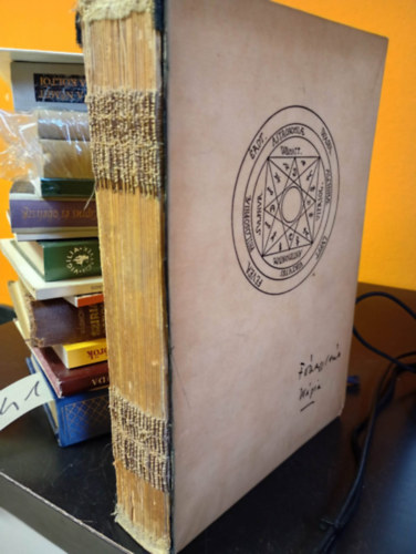 F�nagy Iv�n - A m�gia �s a titkos tudom�nyok t�rt�nete