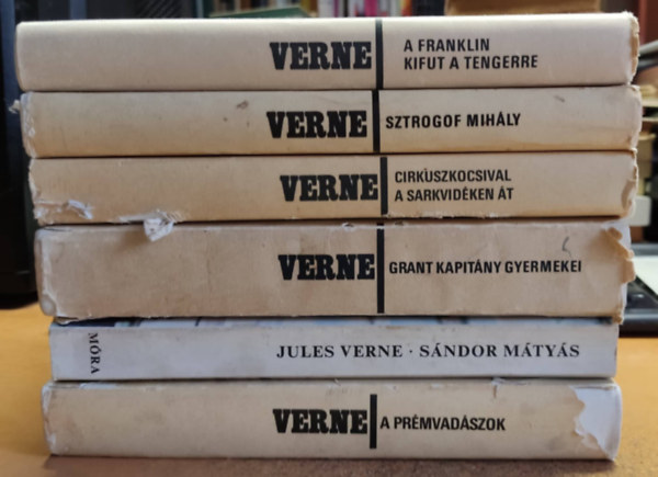 Verne Gyula  (Jules Verne) - 6 db Verne Gyula reg�ny (c�mek a le�r�sban)