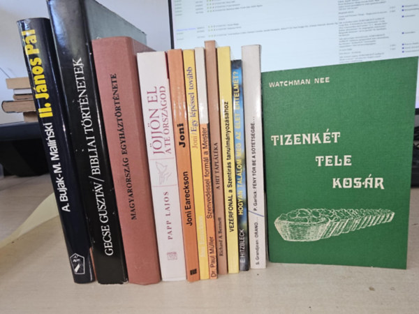 A.-Malinski, M., Gecse Guszt�v, Kar�csonyi J�nos, Papp Lajos, Joni Eareckson, Paul Dr. M�ller, Richard Dyer-Bennet, Richard A. Bennett, Erich Hitzbleck, Grandjean, Samuel �s Garlick, Phyll Bujak - 12db vall�si k�tet, K�NYVMENT� AJ�NLAT: II. J�nos P�l+ Bibliai t�rt�netek+ Magyarorsz�g egyh�zt�rt�nete+ J�jj�n el a te orsz�god+ Joni+ Joni- Egy l�p�ssel tov�bb+ Szenved�ssel form�l a Mester+ A hit t�pl�l�ka+ Vez�rfonal a Sz