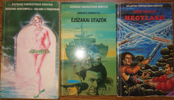 Umberto Simonetta, Garry Douglas Massimo Bontempelli - 3 kötet a Kozmmmosz Fantasztikus Könyvek közül: Kaland a panzióban, Éjszakai utazók, Hegylakó