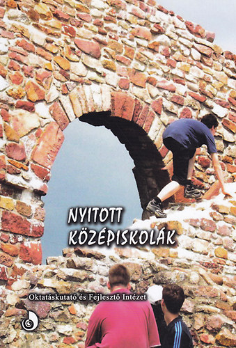 K�patakin� M�sz�ros M�ria - Nyitott k�z�piskol�k