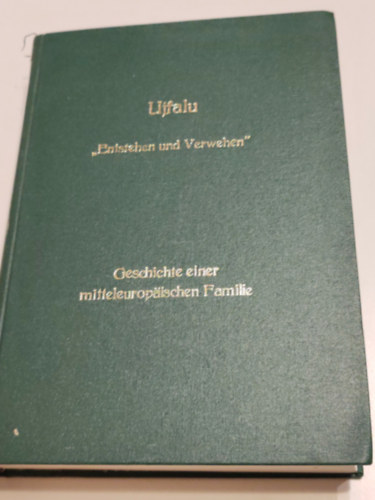 Rosemarie Keltz - Geschichte einer mitteleuropaischen Familie (�jfalu) (Egyedinek t�n� kiadv�ny)
