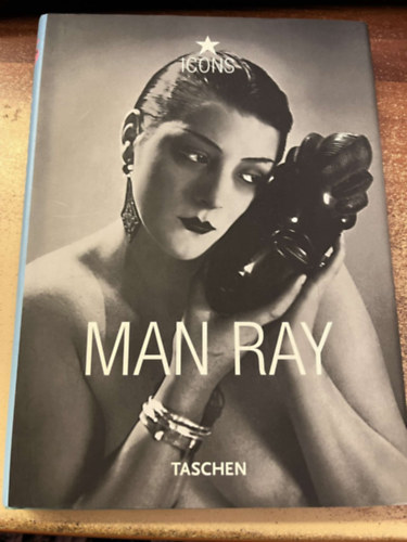 Taschen - Man Ray 1890-1976