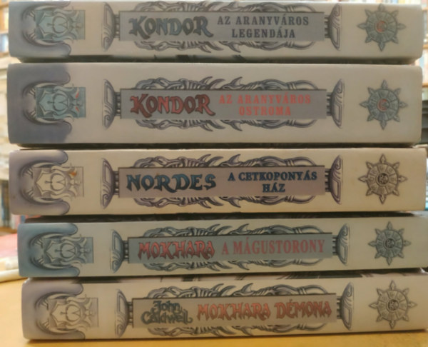 5 db Worluk - A K�osz vil�ga: Az aranyv�ros legend�ja; Az aranyv�ros ostroma; A cetkopony�s h�z; A m�gustorony; Mokhara d�mona