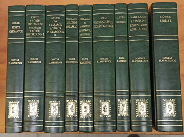 Magyar Klasszikusok sorozat 1-9 k�tet. (Babits Kiad�)