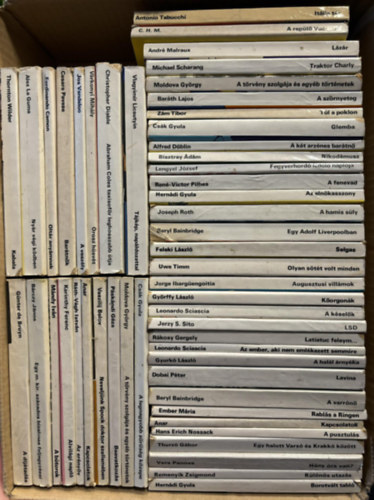 54 db RaRe (Rakéta Regény)