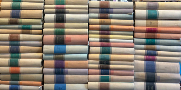 Thomas Hardy, Roger Martin Du Gard, Theodor Dreiser, Jorge Amado, Ernest Hemingway, Lewis Grassic Gibbon, Eric Knight, Jaroslav Hasek, Alberto Moravia, Émile Zola, Jack London, Anna Seghers, Lev Tols - 58 db a Milliók könyve sorozatból