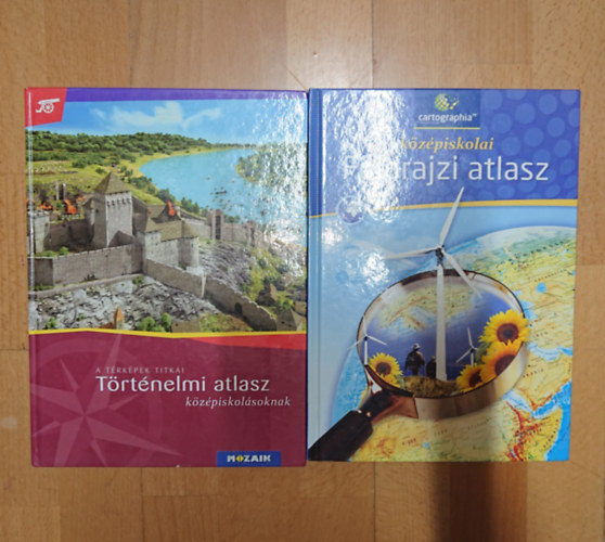 2 atlasz k�z�piskol�soknak: K�z�piskolai f�ldrajz atlasz, T�rt�nelmi atlasz k�z�piskol�soknak