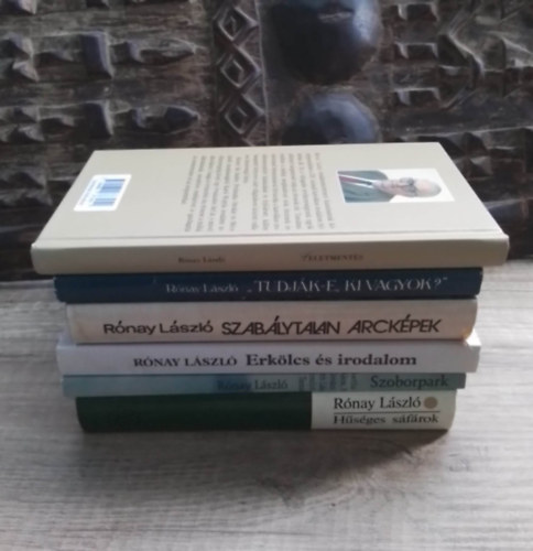 R�nay L�szl� - R�nay L�szl� k�nyvcsomag (6db) �letment�s - katolikus k�lt�k a XX. sz�zadban, "tudj�k-e ki vagyok?", Szab�lytalan arck�pek, Erk�lcs �s irodalom - a magyar irodalom r�vid t�rt�nete, Szoborpark, H�s�ges s�f�rok