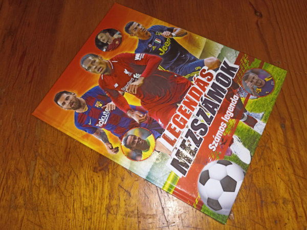 T�bb szerz� - Legend�s mezsz�mok