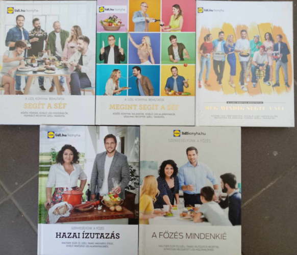 Mautner Zsfi, Szll Tams Szll Tams - LiDL Mautner Zsfi - LIDL konyha gasztronmiai knyvcsomag (5db) Segt a sf / Megint segt a sf / Mg mindig segt a sf / Hazai zutazs / A fzs mindenki