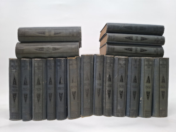 Uj Döntvénytár 1916-1942 (1938 hiányzik) 18 kötet