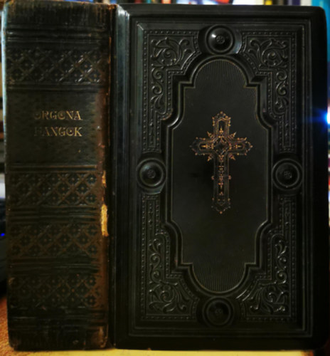 Orgonahangok - Legteljesebb �s legnagyobb �nekesk�nyv 900 �nekkel. A r�mai kat. h�vek haszn�lat�ra.