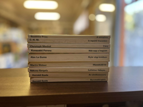 RaRe könyvcsomag 9 db